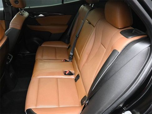 Used 2021 Buick Envision Essence w/ Technology Package I image 18