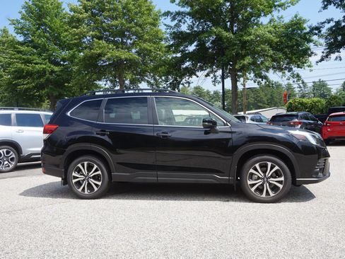 Used 2023 Subaru Forester Limited AWD/4WD image 4