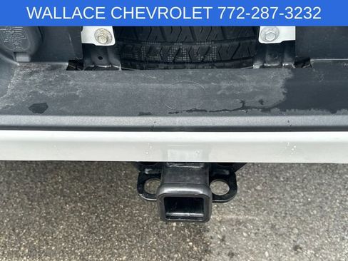 Certified 2022 Chevrolet Silverado 1500 Custom AWD/4WD image 9