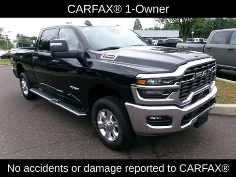 Certified 2025 RAM 2500 Big Horn AWD/4WD image 2