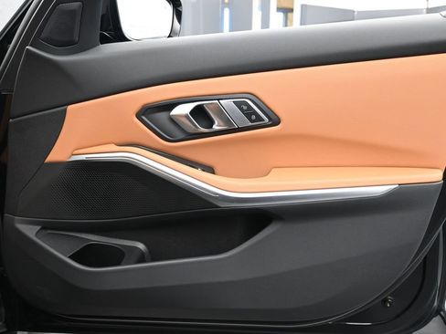 Used 2023 BMW 330i xDrive Sedan w/ Premium Package image 24