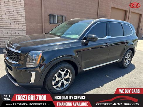 Used 2022 Kia Telluride EX image 3