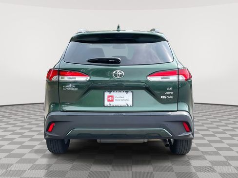 Used 2022 Toyota Corolla Cross LE image 6