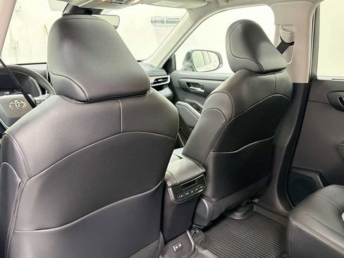 Certified 2026 Toyota Highlander XLE AWD/4WD image 27