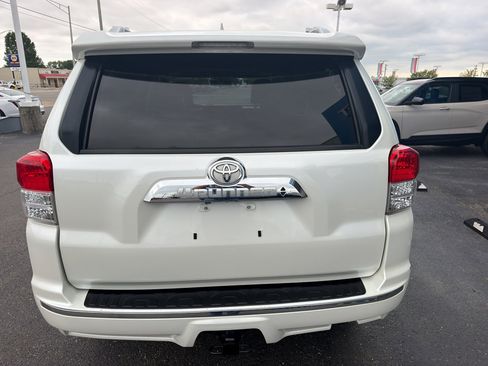 Used 2012 Toyota 4Runner Limited AWD/4WD image 7