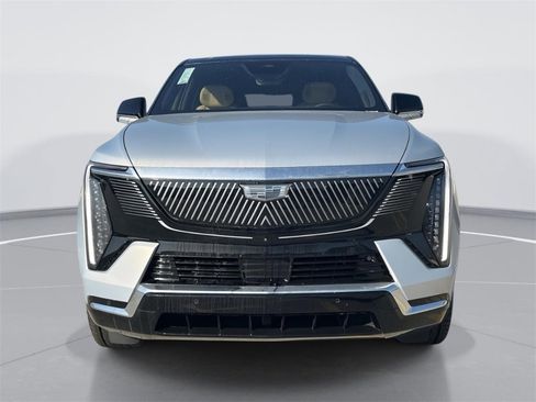 New 2025 Cadillac Escalade IQ Luxury 2 image 4