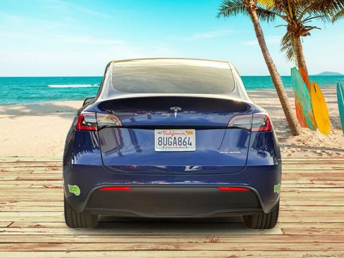 Used 2021 Tesla Model Y Long Range image 4