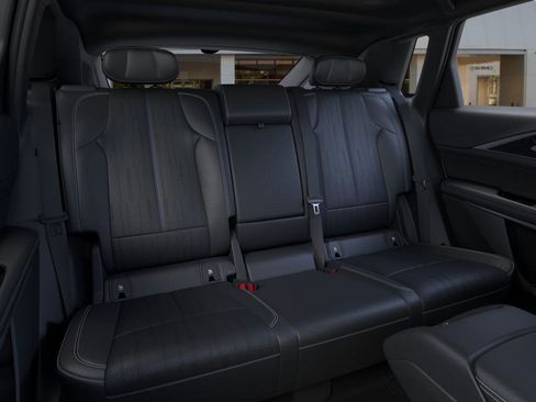 New 2024 Cadillac Lyriq Sport image 17