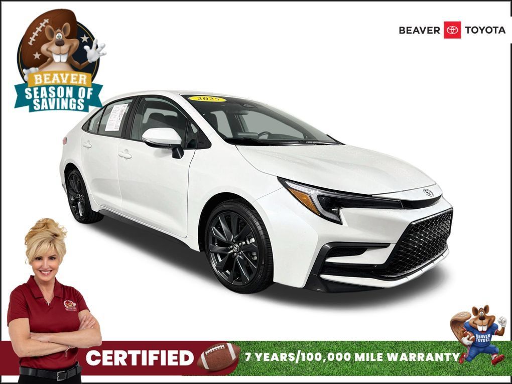 Used 2025 Toyota Corolla SE FWD image 1