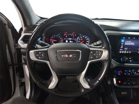 Used 2020 GMC Acadia SLT image 11