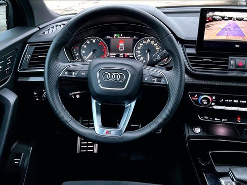 Used 2022 Audi SQ5 Premium image 5