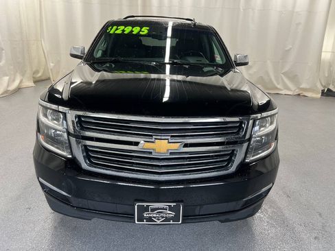 Used 2017 Chevrolet Suburban Premier AWD/4WD image 2