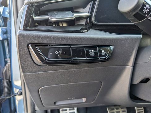 Certified 2023 Kia Niro EX Touring image 29