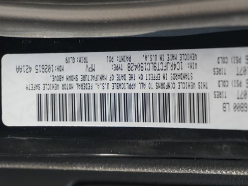 Used 2020 Jeep Grand Cherokee Overland AWD/4WD image 50