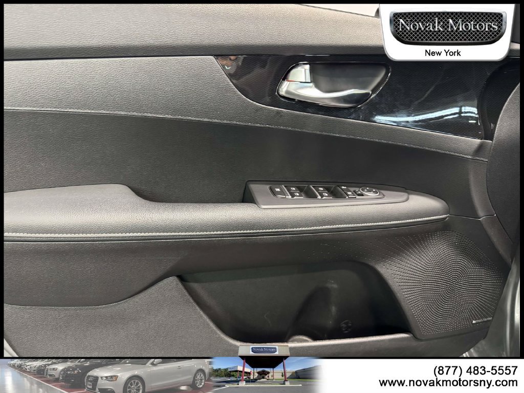Used 2023 Kia Forte GT-Line w/ GT-Line Premium Package FWD image 17