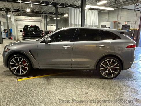 Used 2020 Jaguar F-PACE SVR image 6