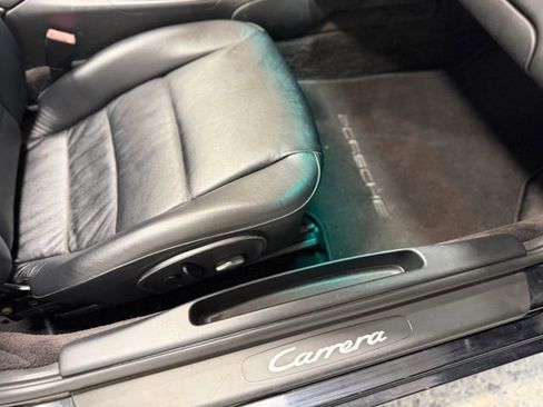 Used 2002 Porsche 911 Carrera RWD image 27