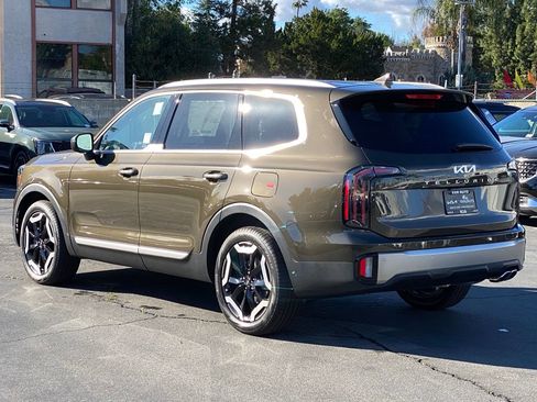 New 2025 Kia Telluride EX image 6