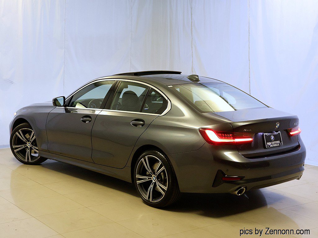 Certified 2022 BMW 330i xDrive Sedan AWD/4WD image 9