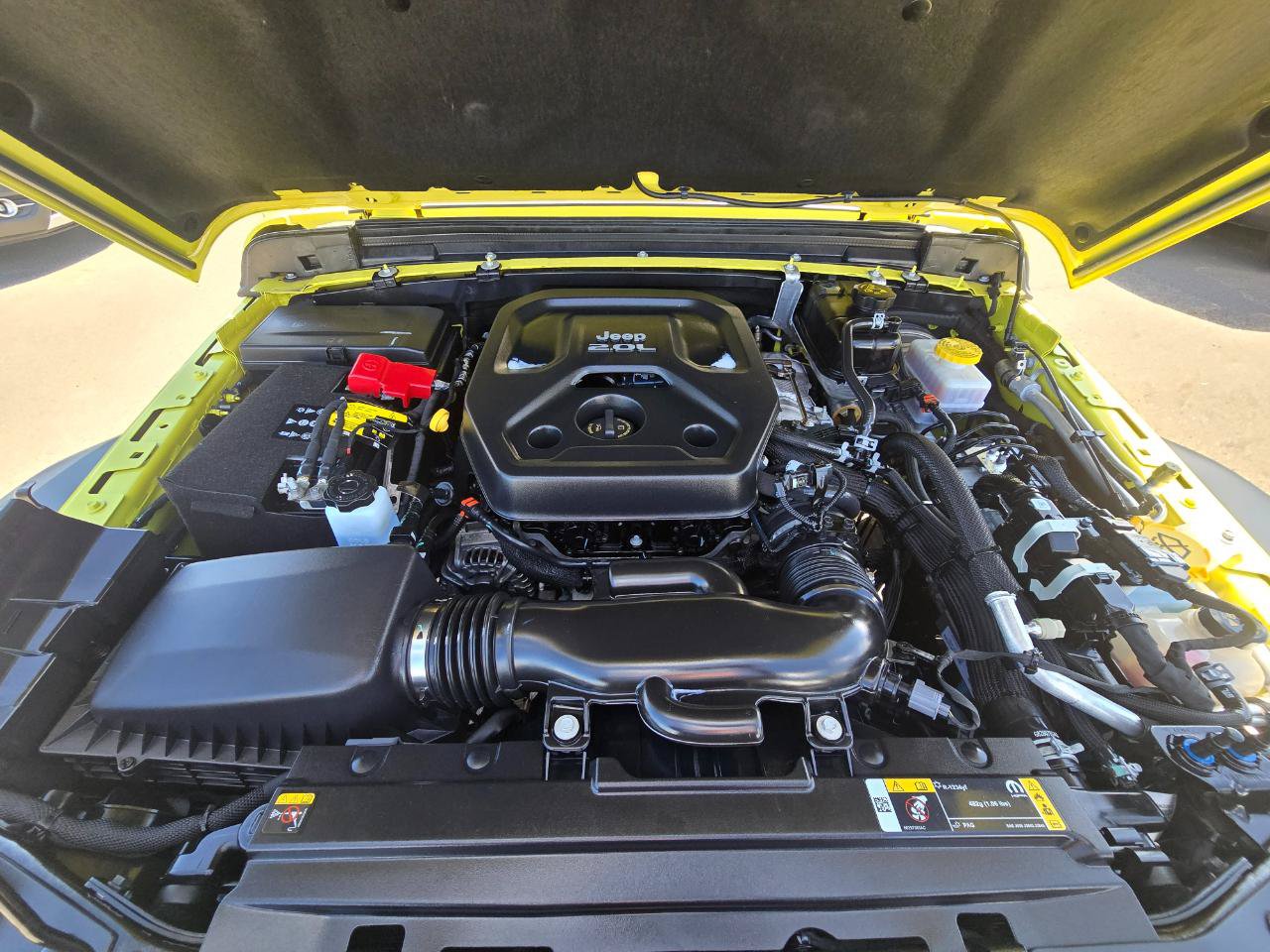 Used 2023 Jeep Wrangler Sport AWD/4WD image 19