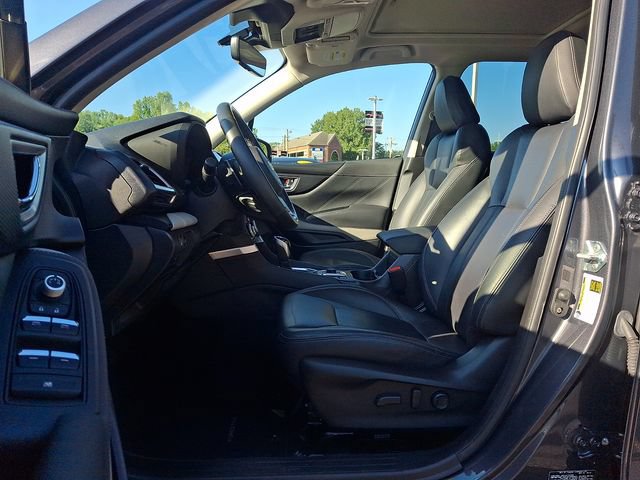 Used 2023 Subaru Forester Limited AWD/4WD image 13