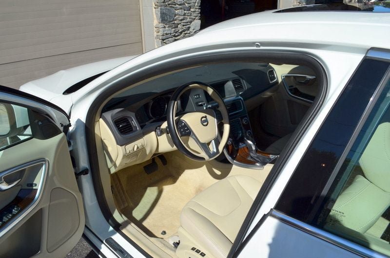 Used 2015 Volvo S60 T5 Platinum w/ Climate Package AWD/4WD image 5