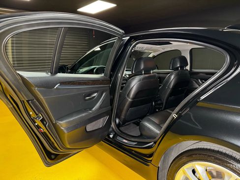 Used 2016 BMW 535i Sedan image 14