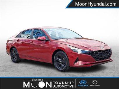 Used 2023 Hyundai Elantra SEL w/ Cargo Package