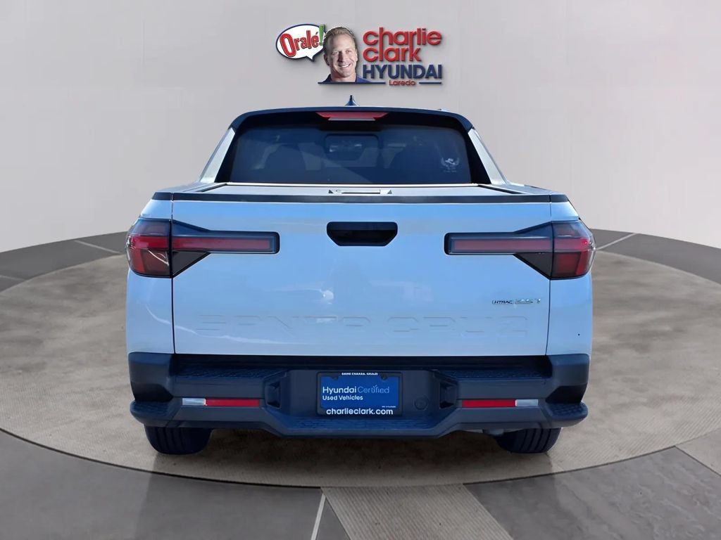 Used 2022 Hyundai Santa Cruz SEL Premium AWD/4WD image 4