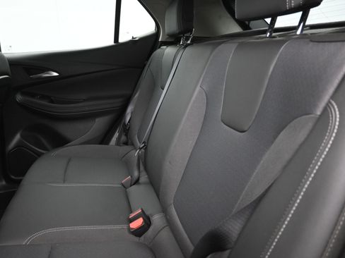 Used 2023 Buick Encore GX Preferred FWD image 23