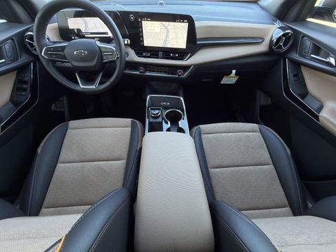 New 2026 Chevrolet Equinox ACTIV image 10