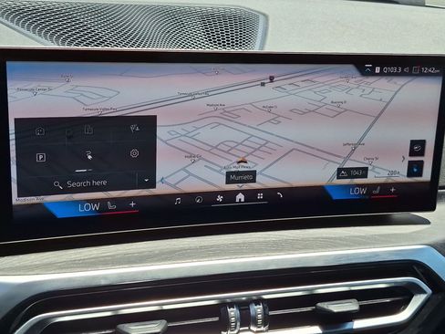 Used 2024 BMW i4 eDrive40 w/ Premium Package RWD image 23