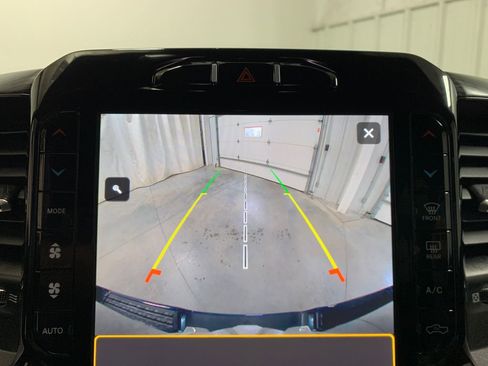 Used 2023 RAM 1500 Laramie image 10