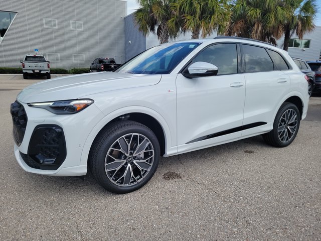 New 2026 Audi Q5 Premium Plus AWD/4WD image 3