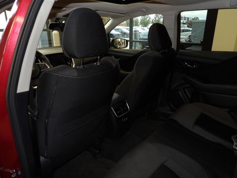 Used 2022 Subaru Outback Premium image 22