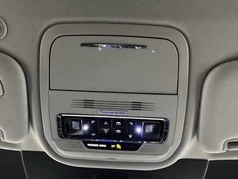 Used 2025 Lincoln Aviator Reserve image 28