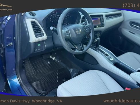 Used 2017 Honda HR-V LX image 12