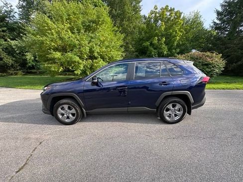 Used 2023 Toyota RAV4 XLE w/ XLE Grade Weather Package AWD/4WD image 6