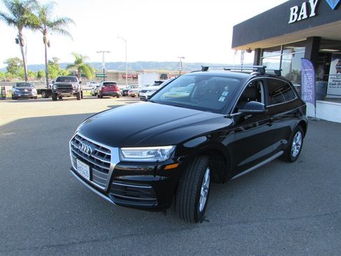 Used 2019 Audi Q5 2.0T Premium image 2