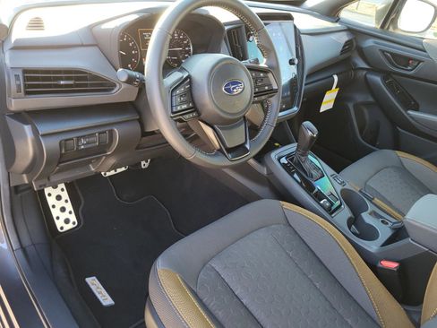 Certified 2025 Subaru Crosstrek 2.5i Sport w/ Crosstrek Mirror Package image 19