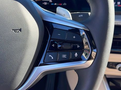 Used 2025 BMW 430i Coupe w/ Premium Package image 22