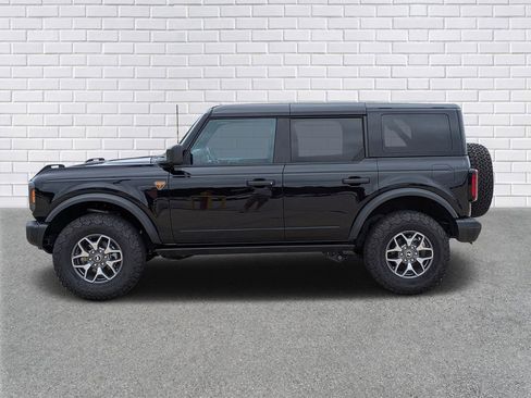 Used 2025 Ford Bronco Badlands AWD/4WD image 2