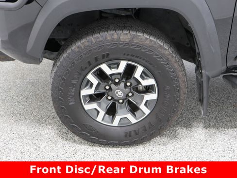 Used 2023 Toyota Tacoma TRD Off-Road image 11