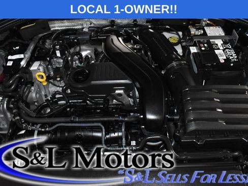 Used 2024 Volkswagen Jetta SE image 10