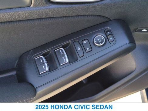 Used 2025 Honda Civic Sport image 13