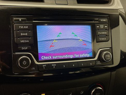 Used 2017 Nissan Sentra SV w/ Electronics Package FWD image 22