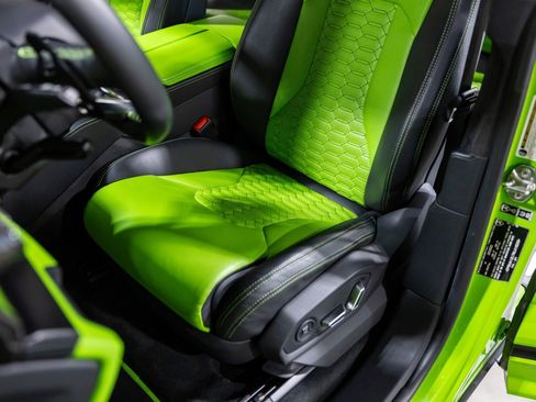 Used 2022 Lamborghini Urus image 38