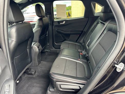 Used 2025 Ford Escape ST-Line AWD/4WD image 22