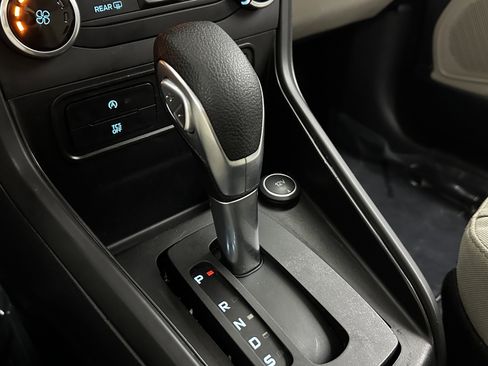 Used 2022 Ford EcoSport S image 16