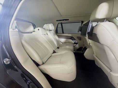 Certified 2024 Land Rover Range Rover Long Wheelbase Autobiography AWD/4WD image 30